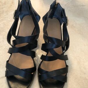 Franco Sarto Black strappy Sandals Stacked 2” wood heel
